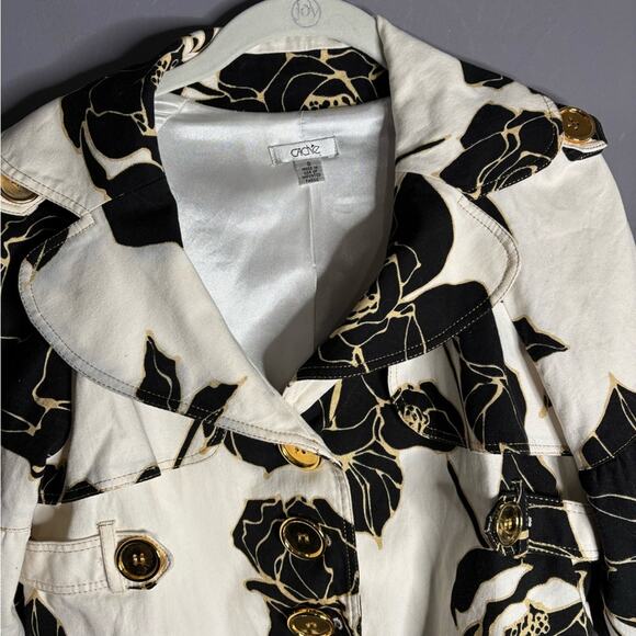 Cache Black and White Floral Jacket With Gold Buttons & Large Lapels Size Small - Picture 2 of 7